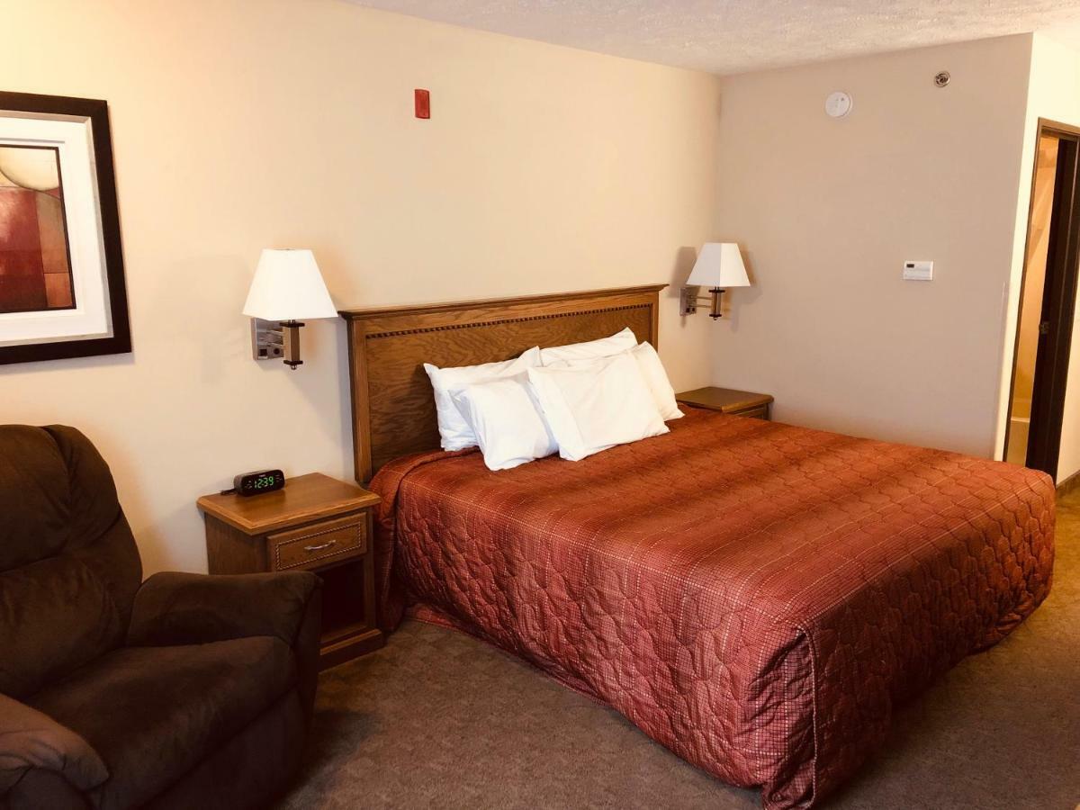 Shenandoah Inn & Suites Экстерьер фото