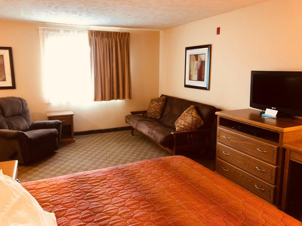 Shenandoah Inn & Suites Экстерьер фото