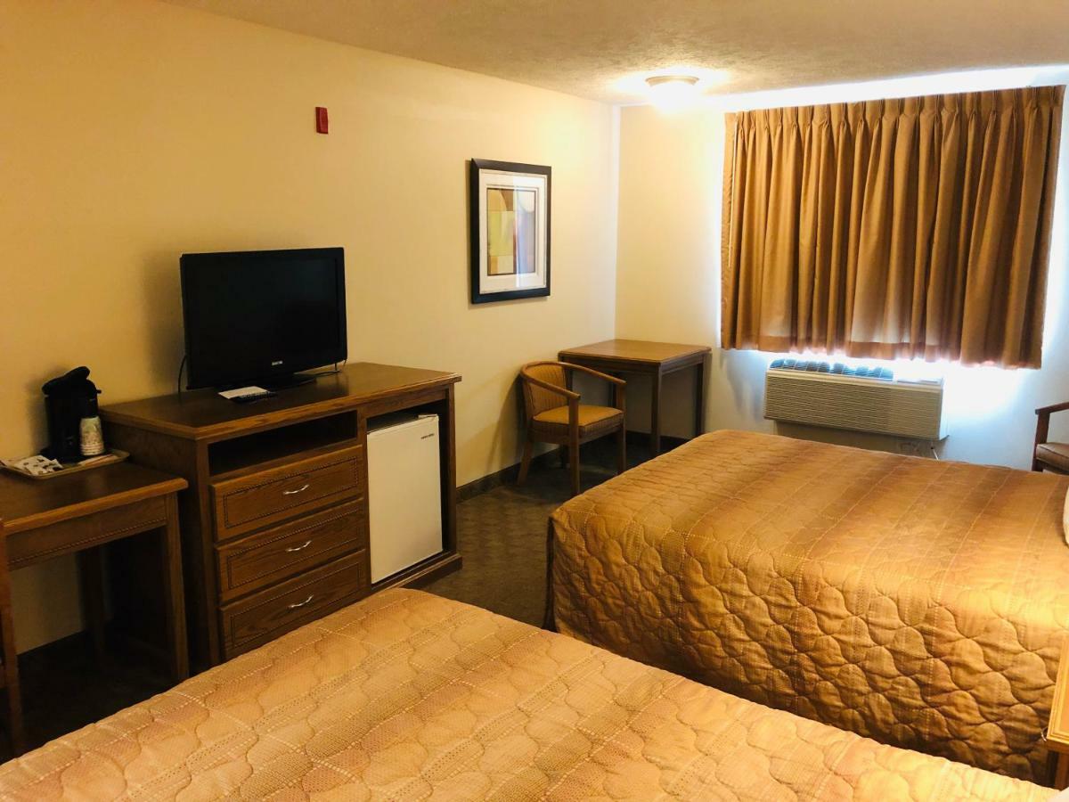Shenandoah Inn & Suites Экстерьер фото